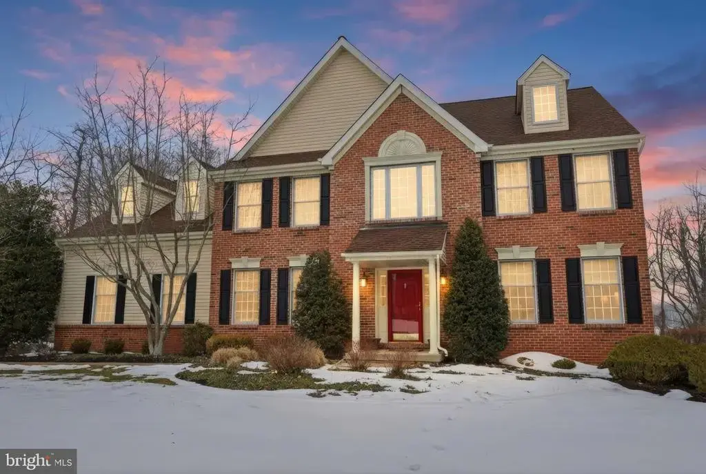 1600 Clydesdale, YARDLEY