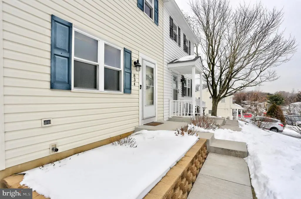 834 Bentwillow Dr, Glen Burnie