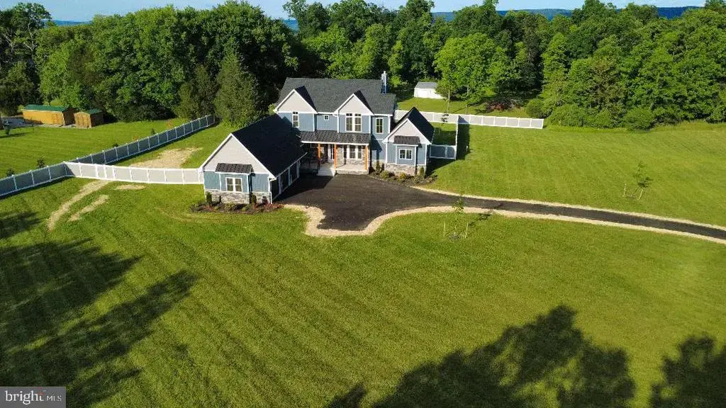 11 Maple Hill Lane, HARPERS FERRY