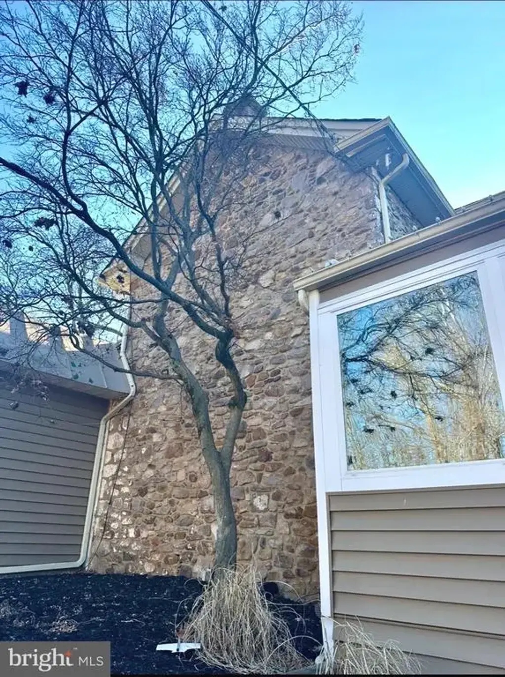 76 Street Rd, SOUTHAMPTON