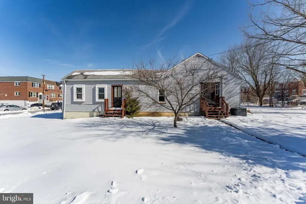 390 Mary St, DOWNINGTOWN