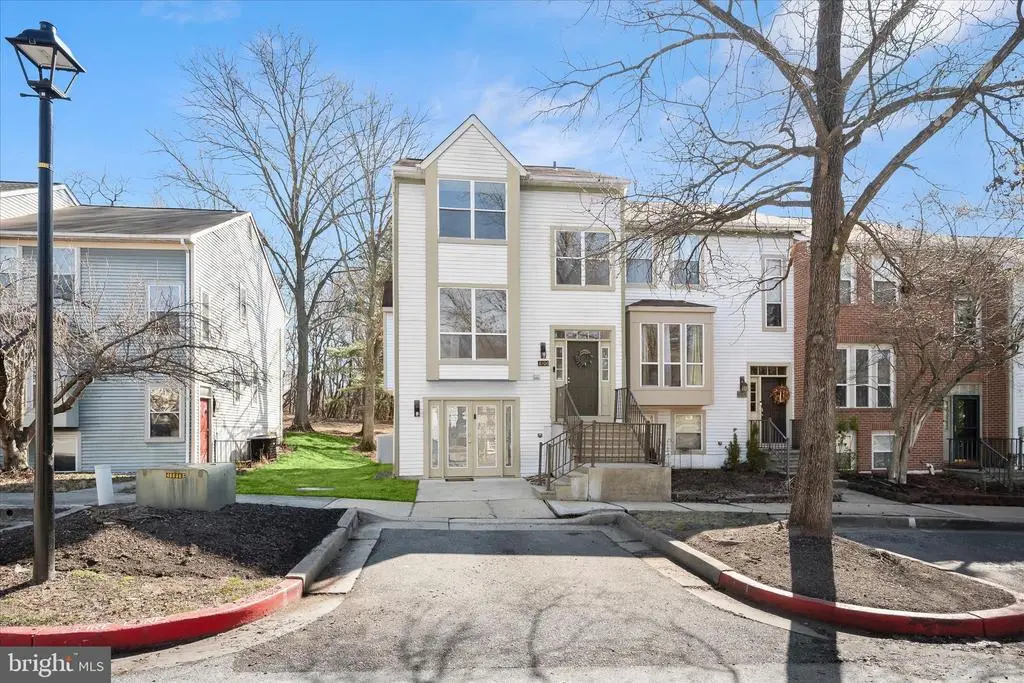 8106 Wooded Glen Ct, Ellicott City