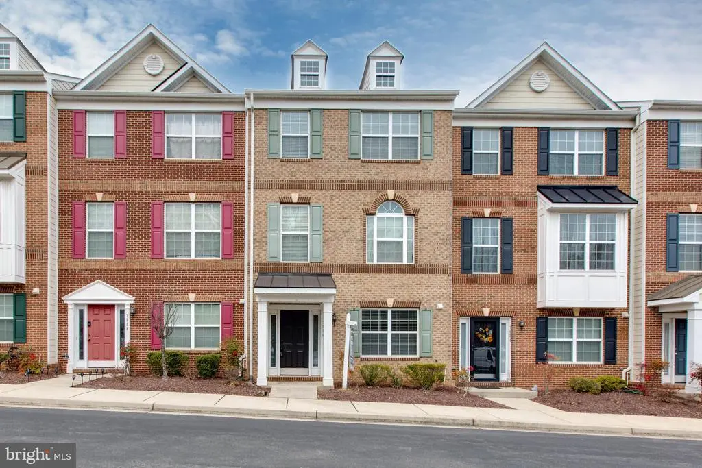 7926 Silver Oak Rd, Hanover