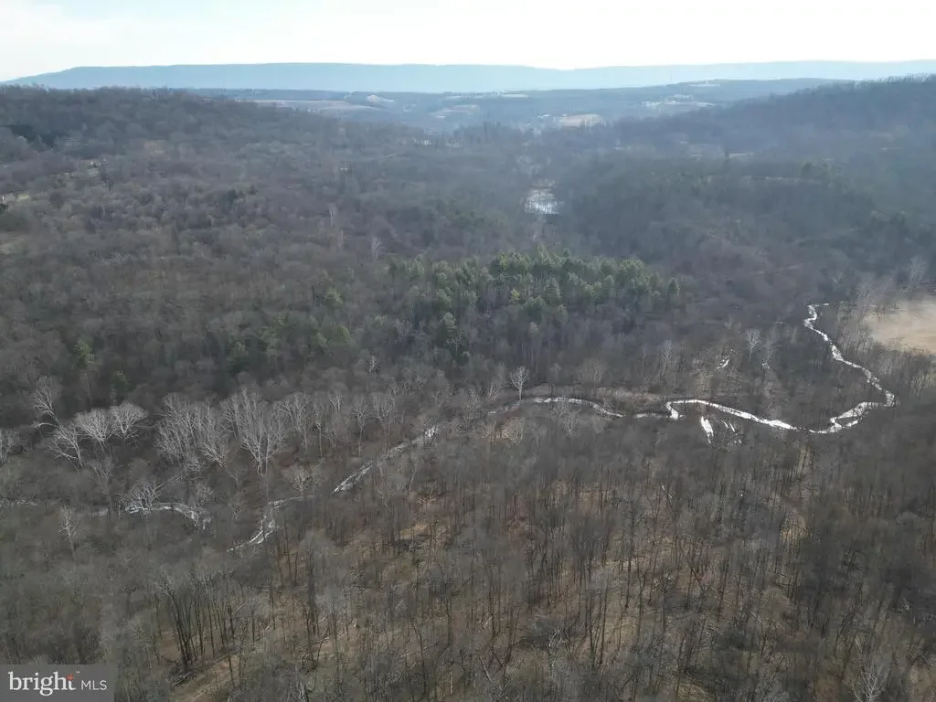 Sir Johns Run Rd, BERKELEY SPRINGS