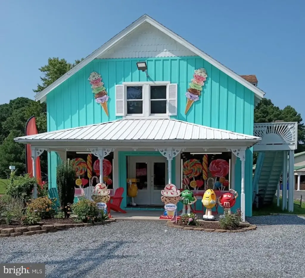 19 Atlantic Ave, OCEAN VIEW