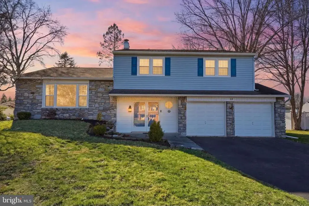 34 Balsam Ct, HOLLAND
