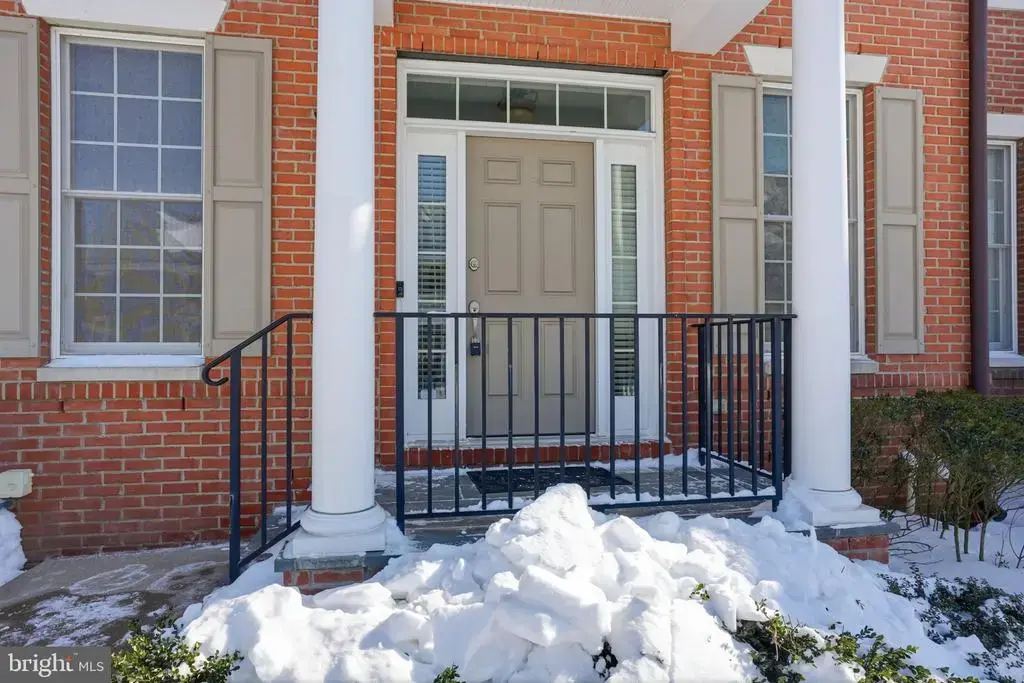 206 Paxon Aly #51, NEWTOWN