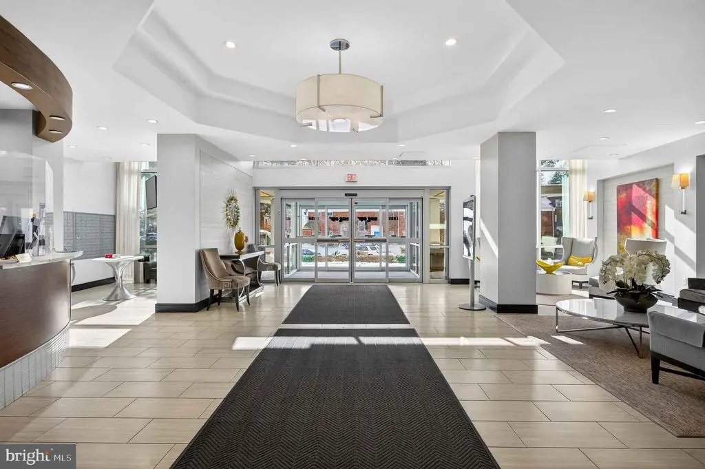 1225 Martha Custis Dr #406, ALEXANDRIA