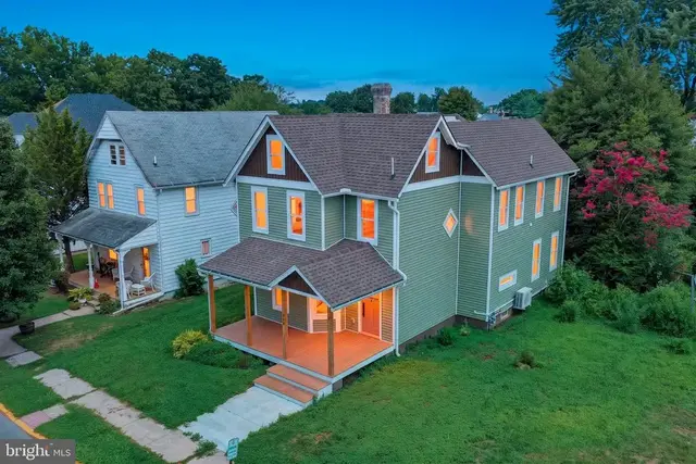 410 West St, Clayton