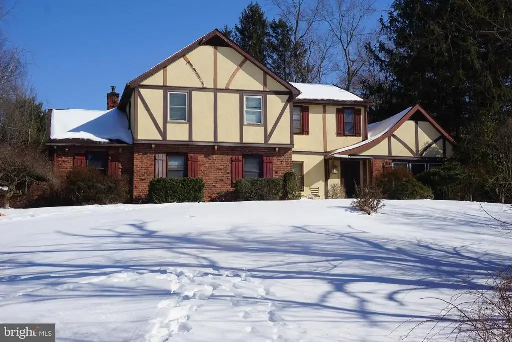 Photo of Listing #PABU2113436