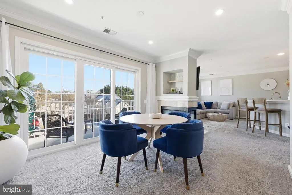 5804-d Katelyn Mary Pl #304, ALEXANDRIA