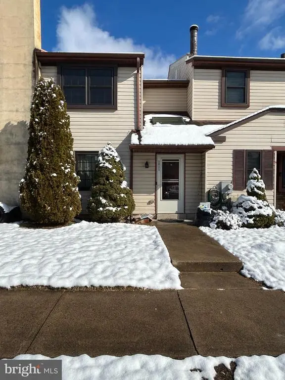 1011 Princeton Pl, WARMINSTER