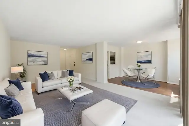 2059 Huntington Ave #114, Alexandria