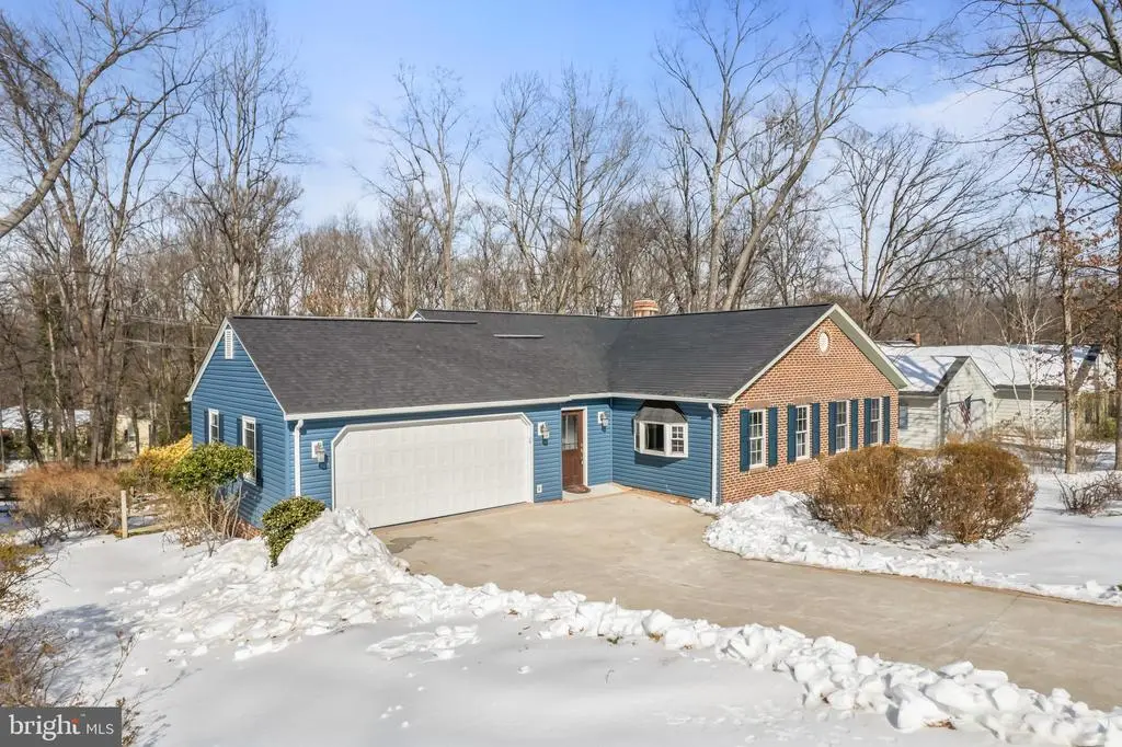 11310 Handlebar Rd, RESTON