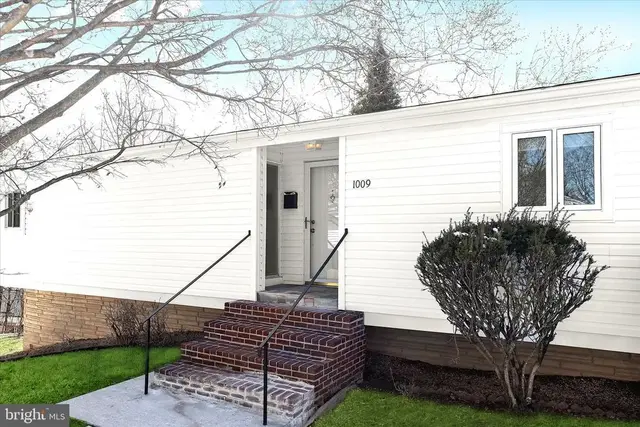 1009 Flagtree Ln, Baltimore