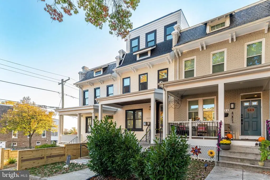 4202 3rd St Nw, WASHINGTON