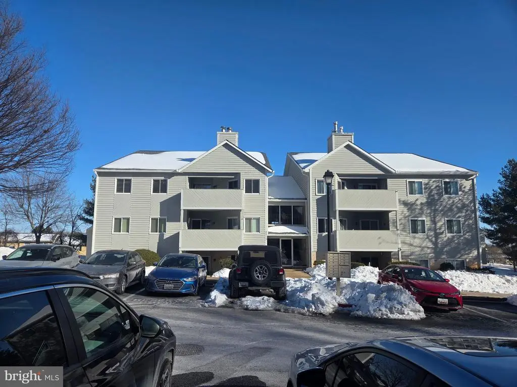 2213 Lowells Glen Rd #13l, Parkville