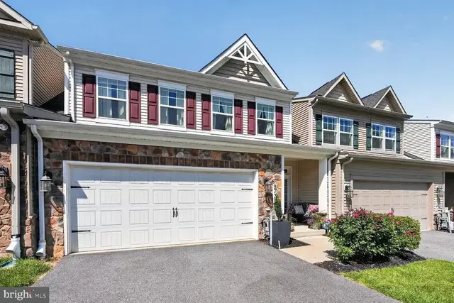 9739 Knowledge Dr, Laurel