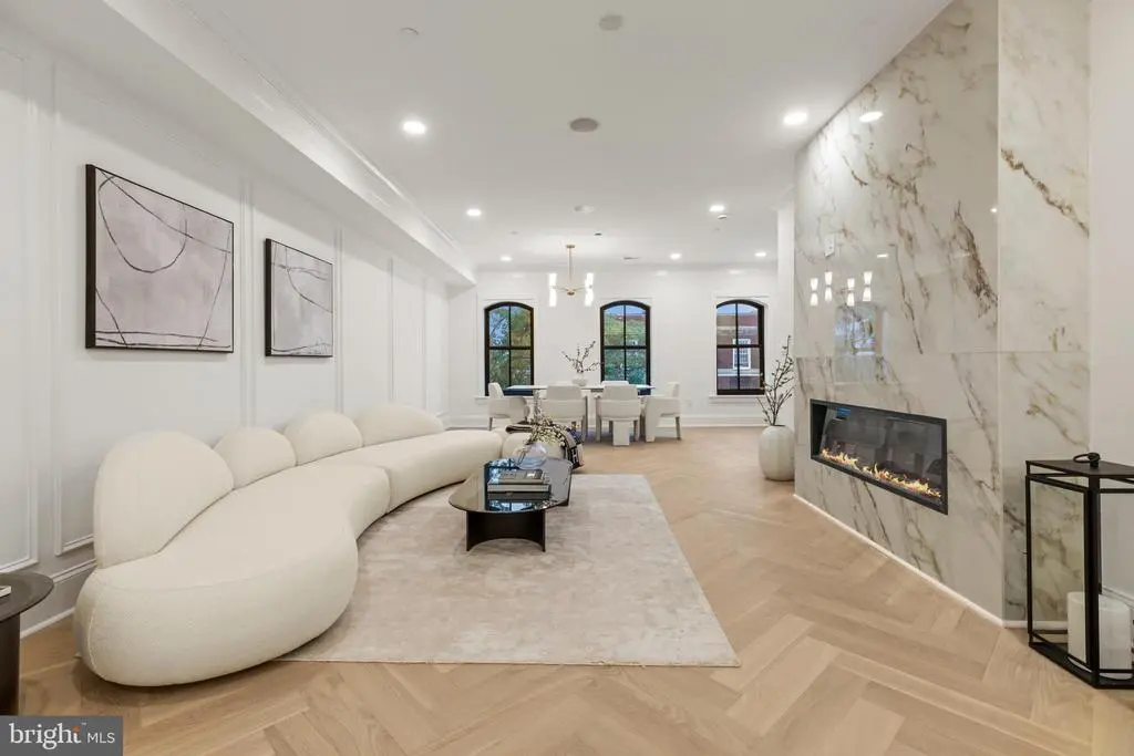 733 Euclid St Nw #302, WASHINGTON