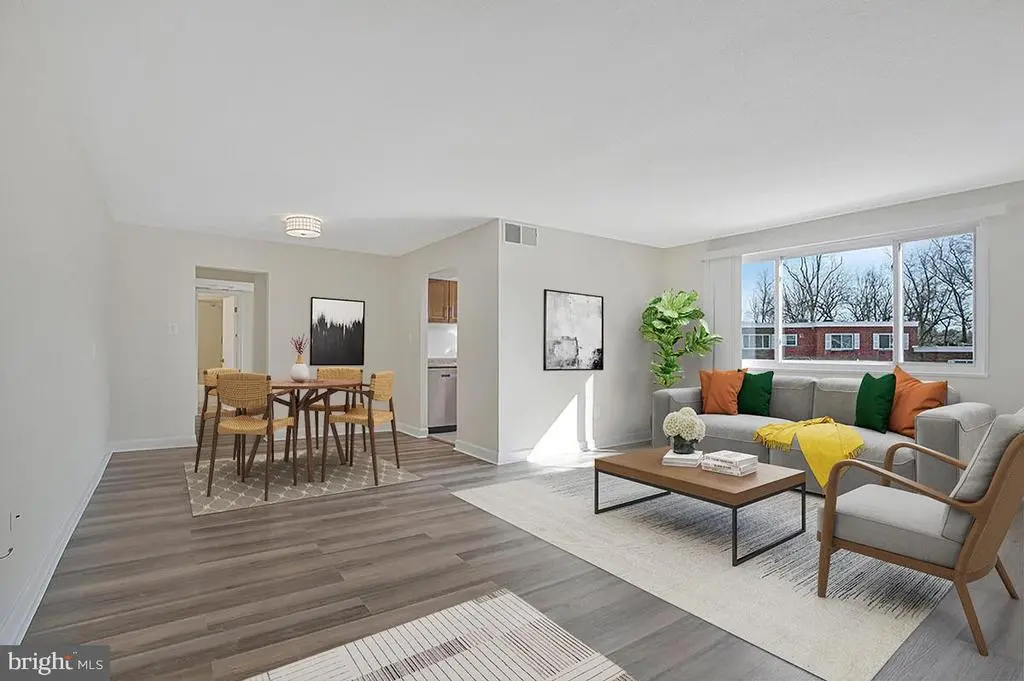 3823 Hamilton St #b-204, HYATTSVILLE