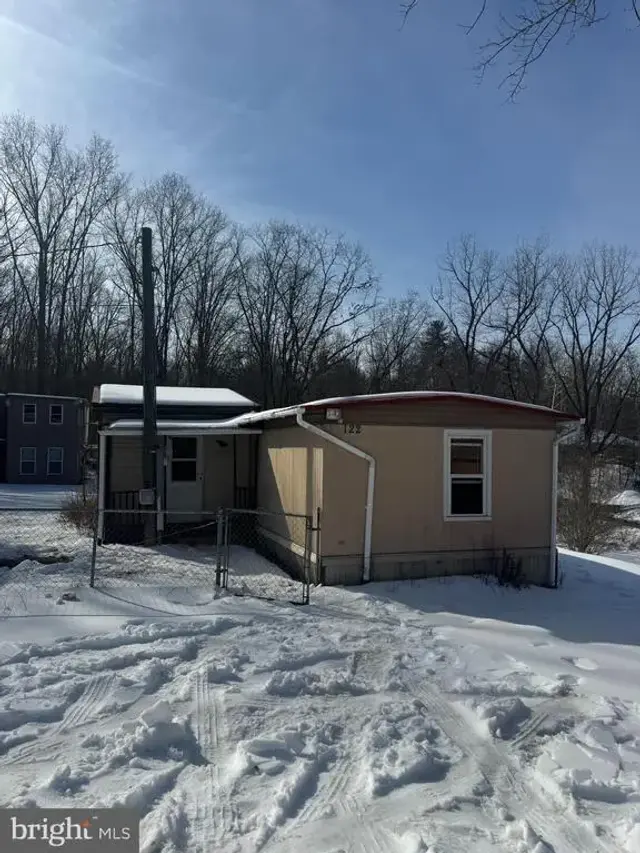 122 Cave Hill Ln, Gore