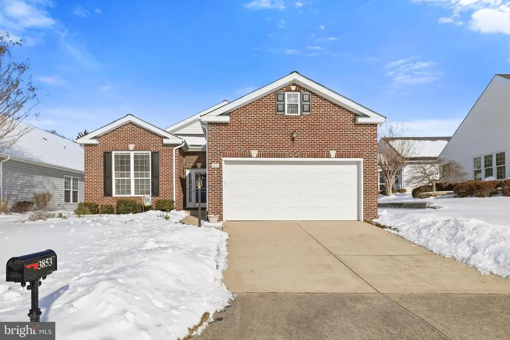 3853 Champion Oak Dr, DUMFRIES