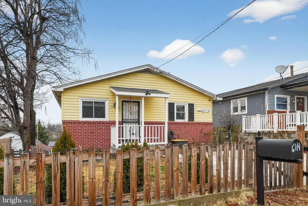 6114 Osborn Rd, Landover