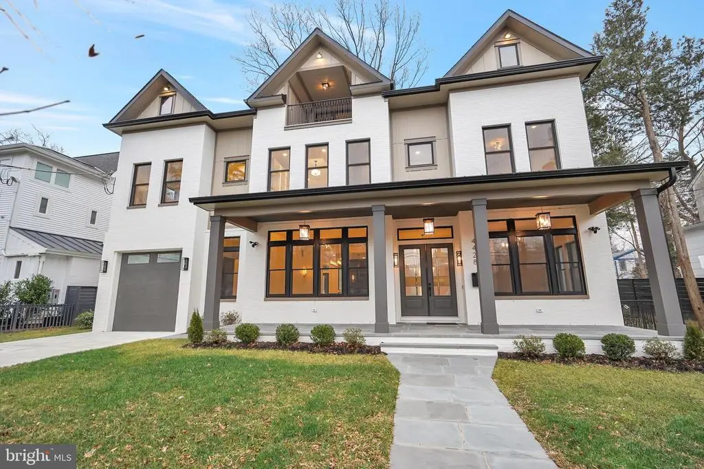 4428 Albemarle St Nw, WASHINGTON