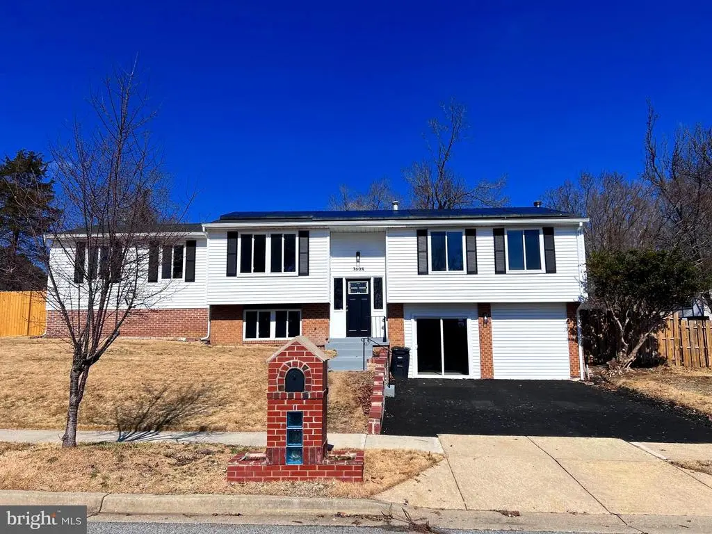 3608 Kidder Rd, CLINTON