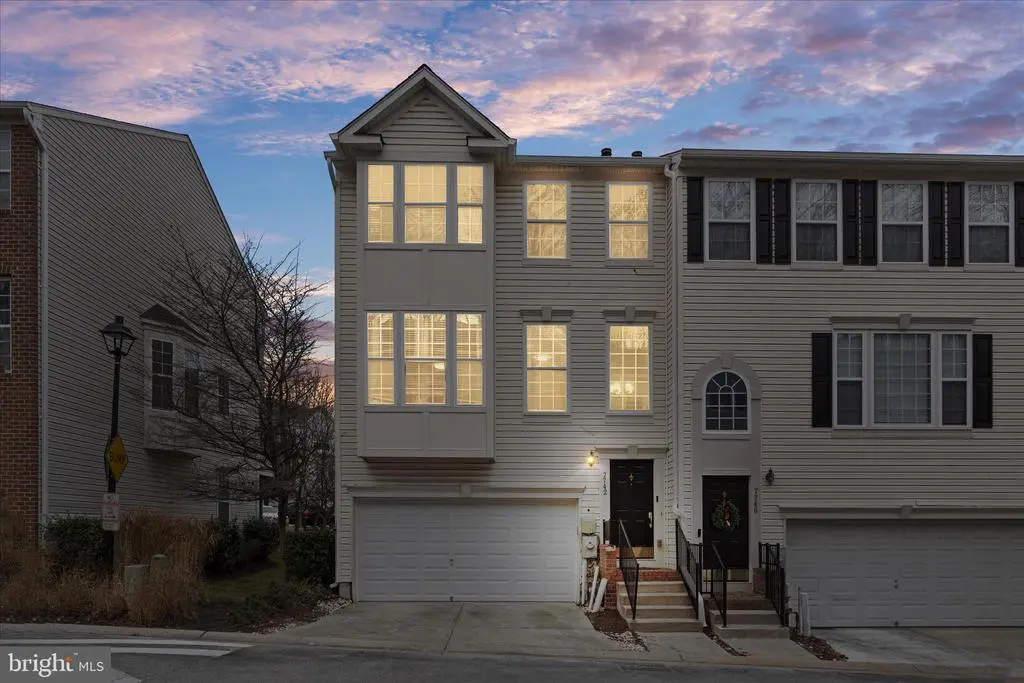 7742 Valley Oak Dr #91, Elkridge