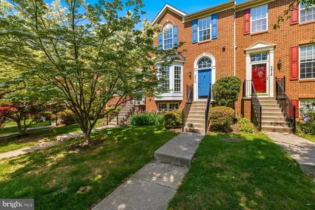 3816 Sugarloaf Pkwy, Frederick