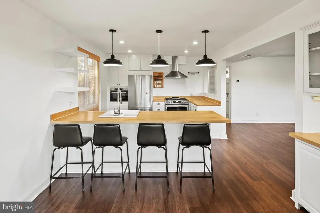 755 Fairview Ave #755 D, Annapolis