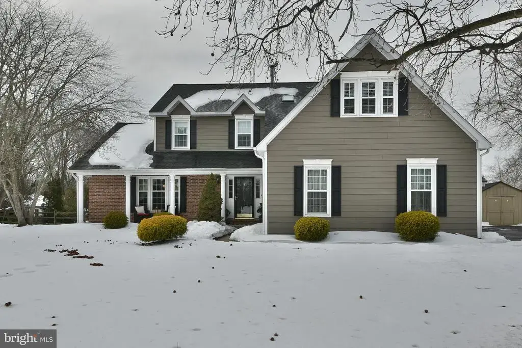 443 Knollbrook Dr, LANGHORNE