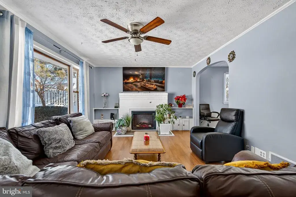 3505 E Joppa Rd, PARKVILLE