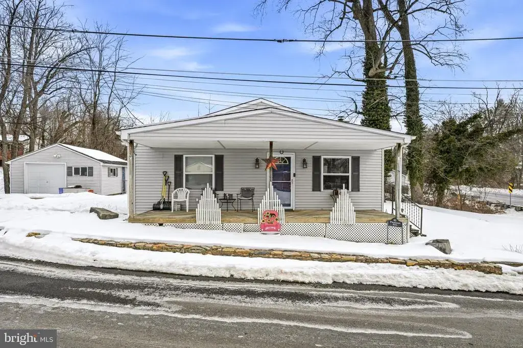 41 Pleasant Ave, LANGHORNE
