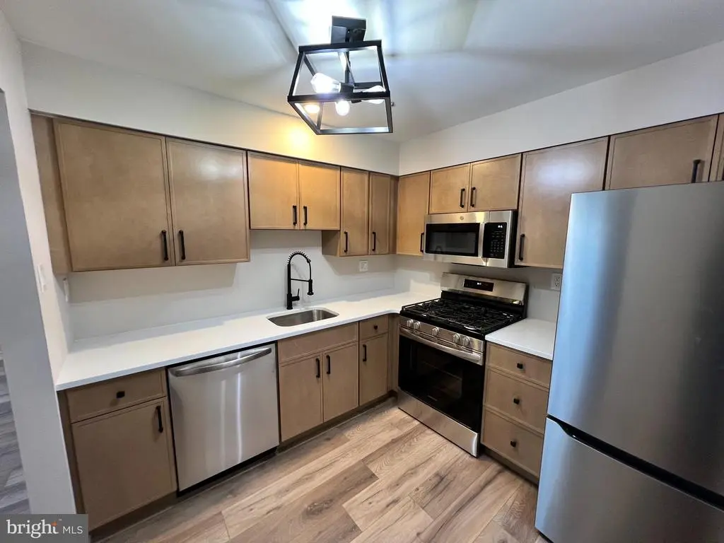 Photo of Listing #PABU2113604