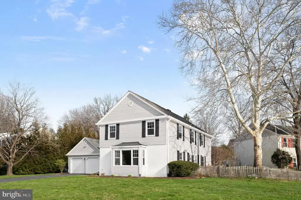 11601 Bedfordshire Ave, POTOMAC