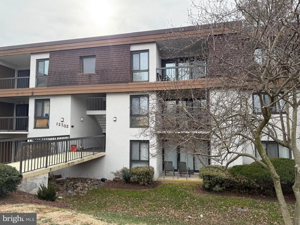12702 Veirs Mill Rd #51-301, Rockville