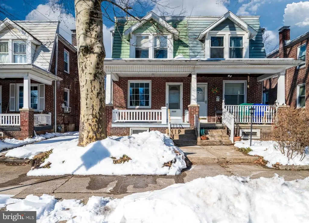 617 Crescent Ave, READING