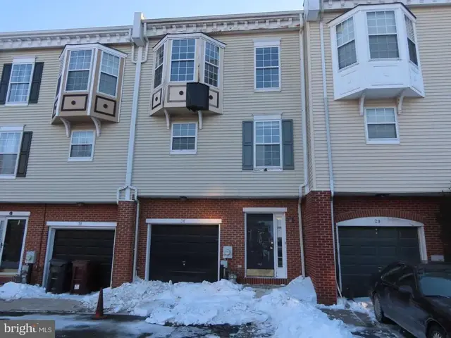 30 E Mccaulley Ct, Wilmington