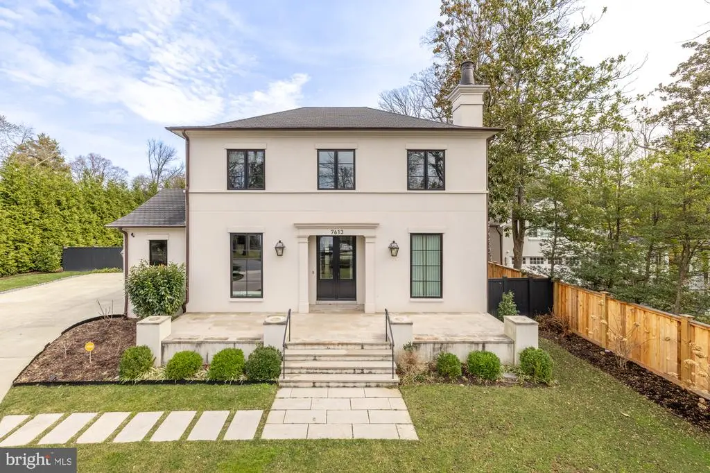 7613 Glenbrook Rd, BETHESDA