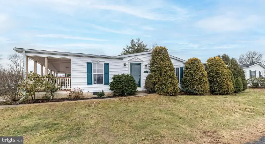 96 Willow Ln, SELLERSVILLE