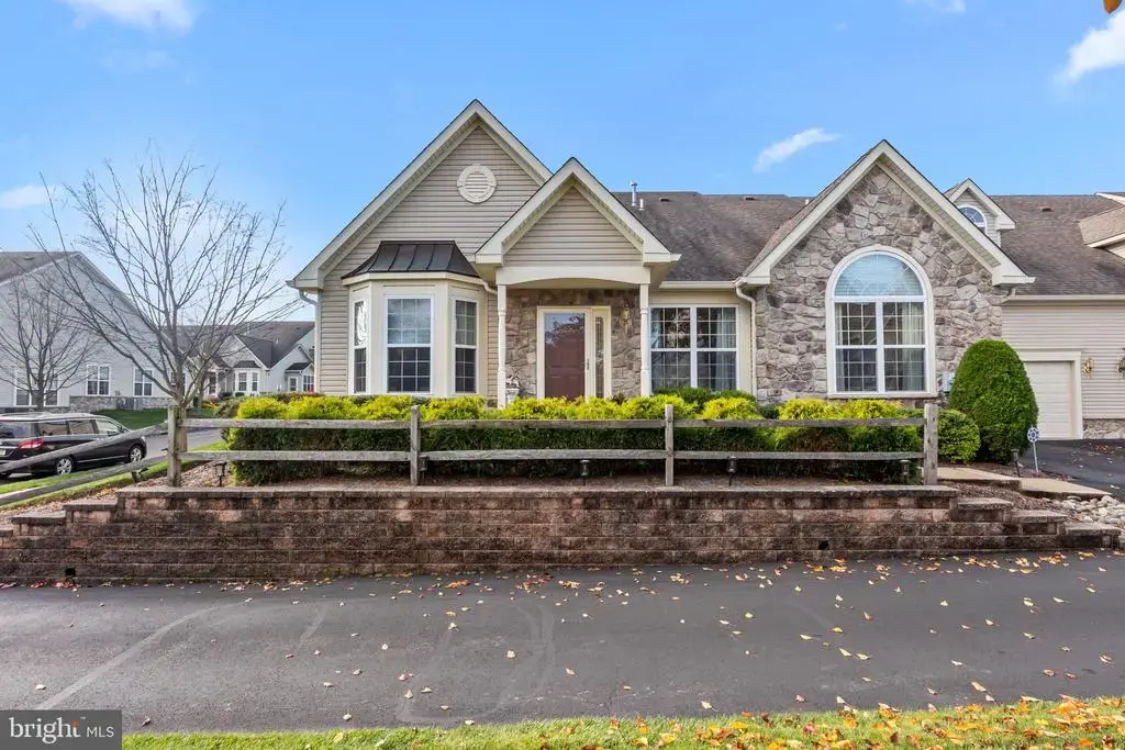 146 Fairway Dr #134, WARMINSTER
