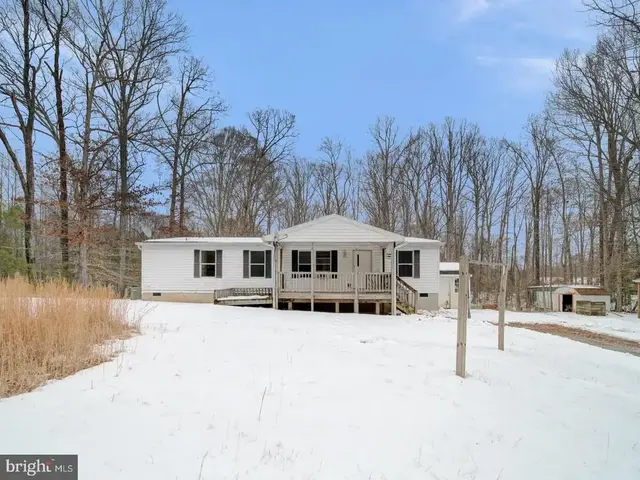 13577 Countyline Church Rd, Woodford