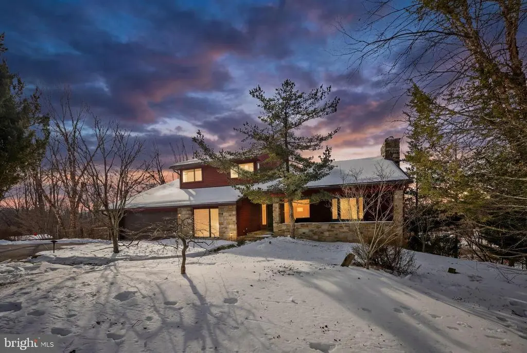 13 Brook Farm Ct, Cockeysville