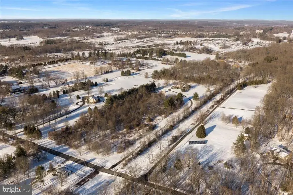 2096 Holicong Rd, NEW HOPE