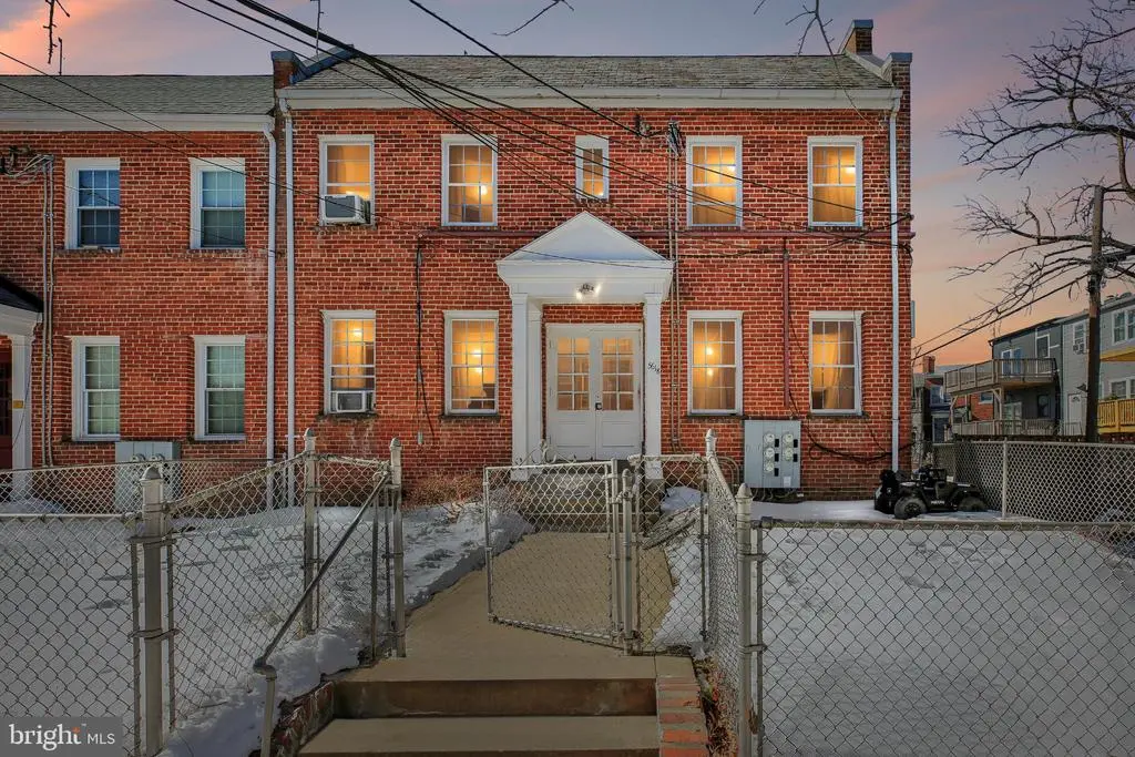 5618 1st St Nw, WASHINGTON