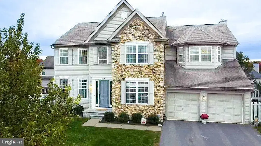 814 Sydni Ct, NEW HOPE