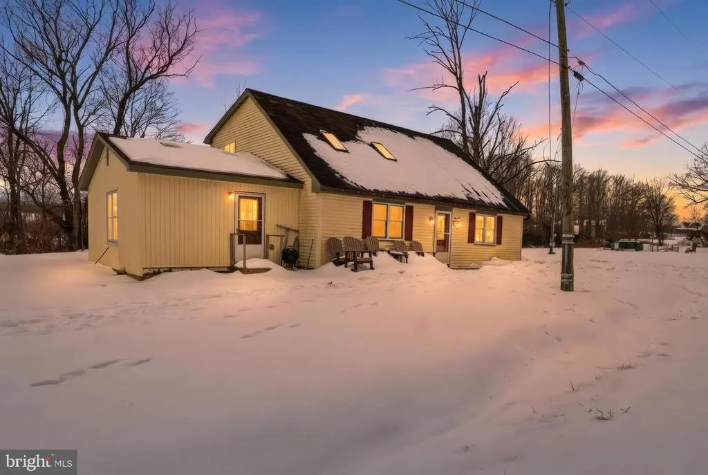 62 Whitts End Ln, JONESTOWN