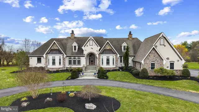 100 Country View Ct, Churchville